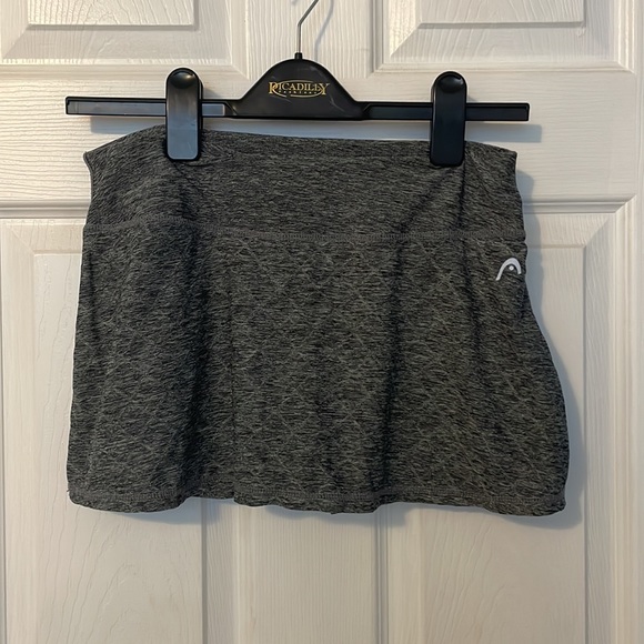 Spandex Golf/Tennis Skort LIKE NEW - Picture 2 of 2